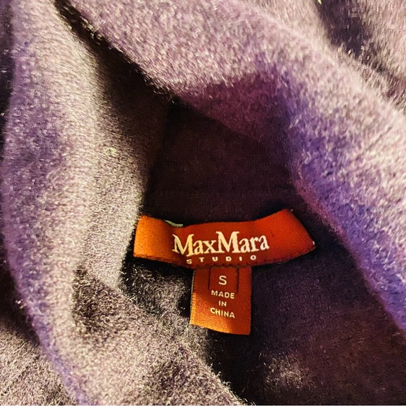 Max Mara XS/S pure cashmere turtleneck sweater. Dark purple - Picture 4 of 7